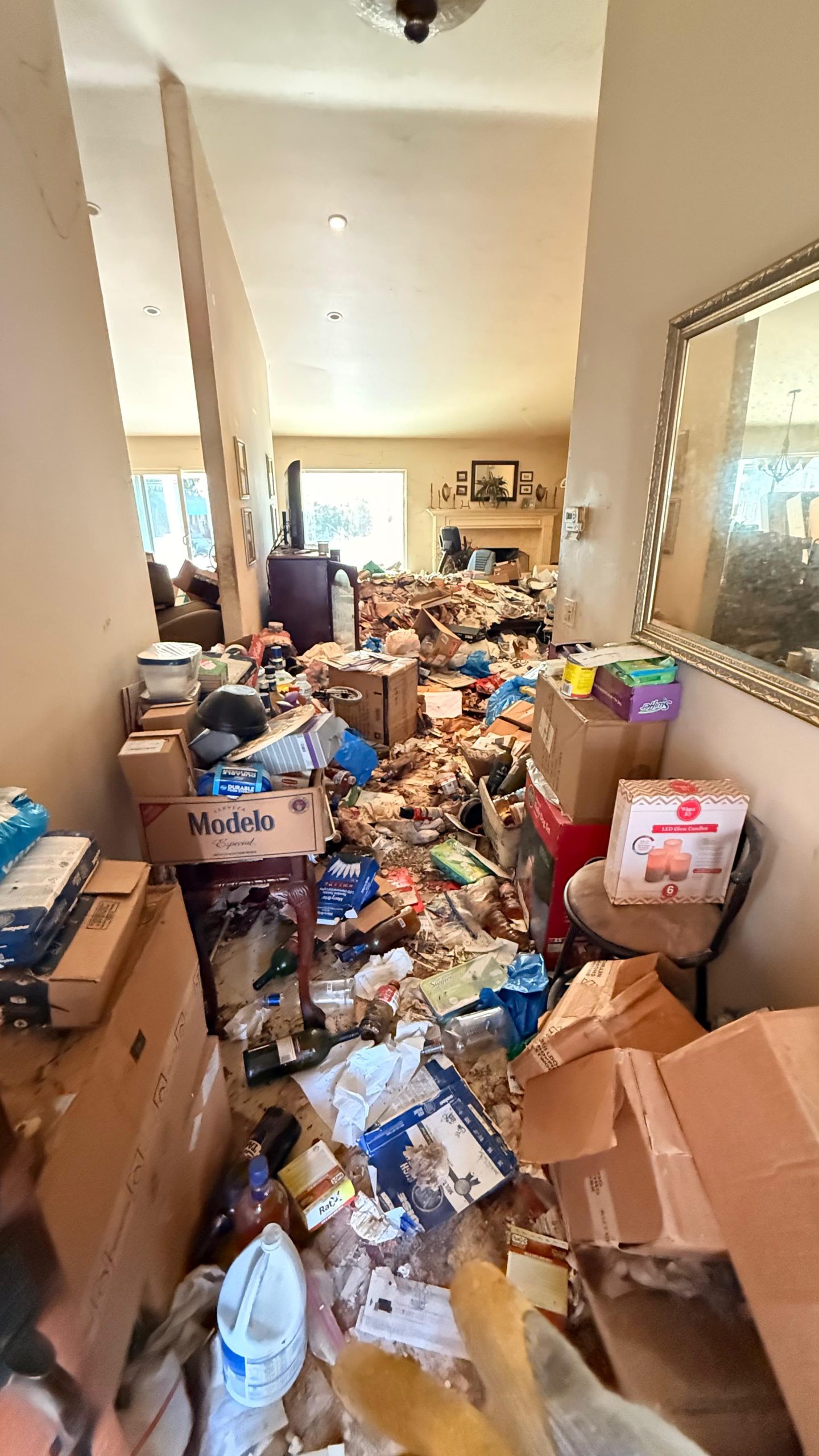 Junk Solution crew handling a severe hoarding situation discreetly